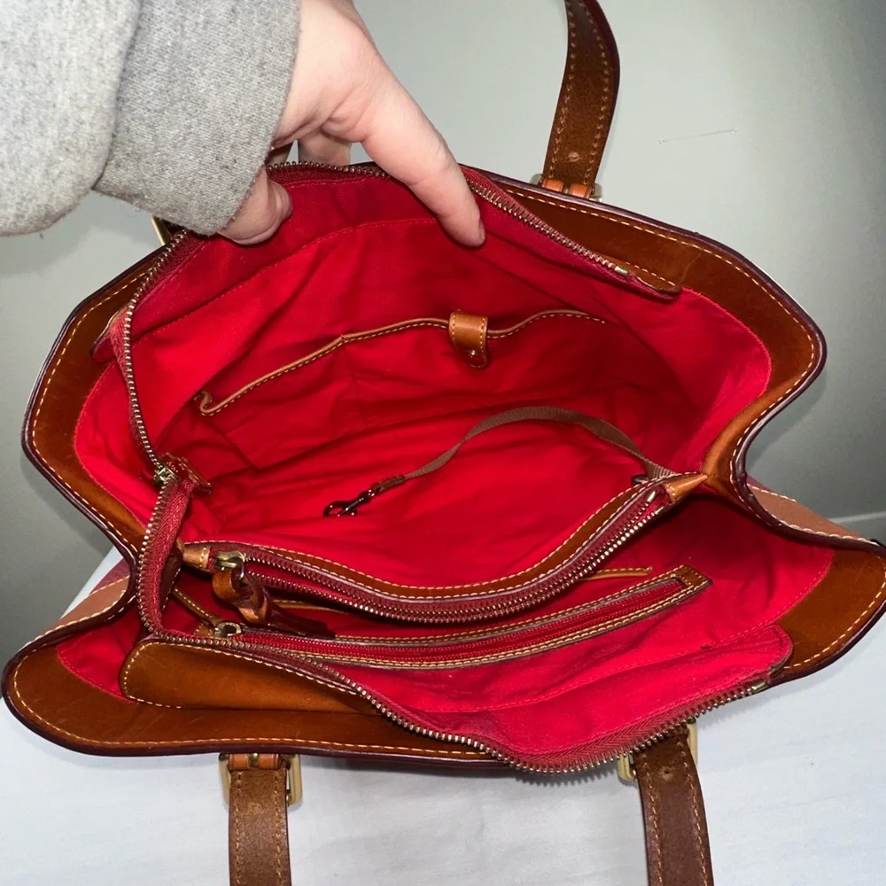 Dooney & Bourke Everyday Tote Burgundy Pebble Leather Tan Natural Patina Trim